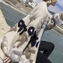 画像をギャラリービューアに読み込む, カーディガン ルーズニット ボア 英字ロゴ オーバーサイズ