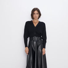 画像をギャラリービューアに読み込む, ZARA ベルト付きレザーテイストスカート ブラック　秋冬向け　2969249