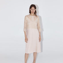 画像をギャラリービューアに読み込む, ZARA プリーツ ワンピースひざ丈ワンピース ザラピンク 8741028