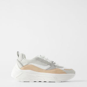 ZARA コントラストスニーカー 運動 散歩 ホワイト 3400510