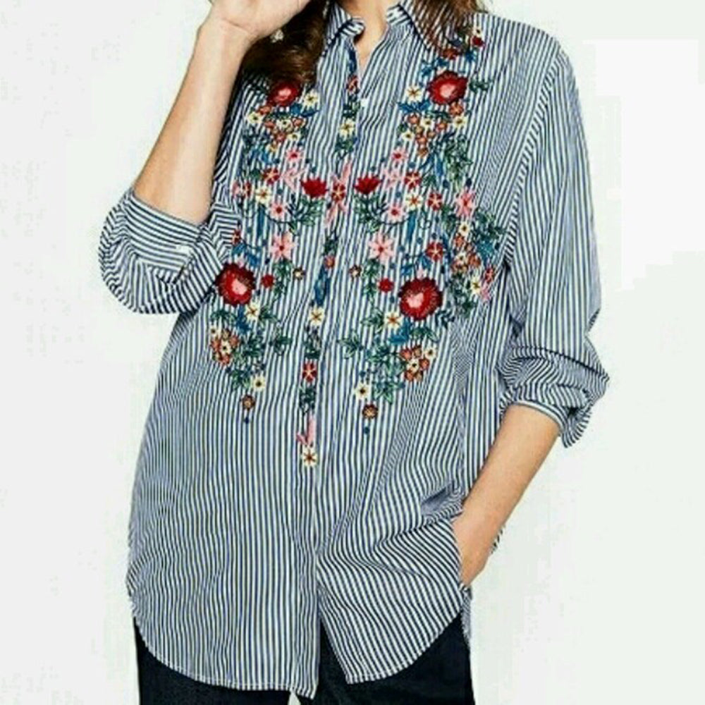 ZARA ザラ 刺繍入りシャツ ストライプ レディース　ブルー 春秋向  け 7521244