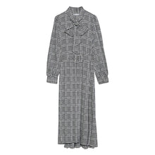 画像をギャラリービューアに読み込む, ZARA ザラ　チェック柄　プリーツ　ロングワンピース 2020新品　秋向け 2057006