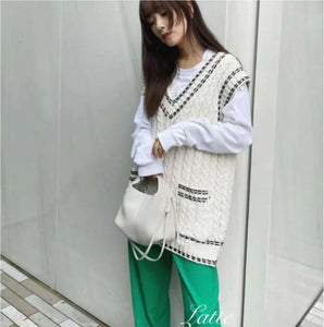 ZARA ザラ 前田希美サン着用　ステッチディテール ニットベストホワイト 3597151　