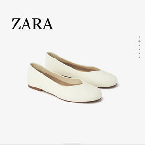 ZARA ザラ　レザーフラットシューズ　ホワイト